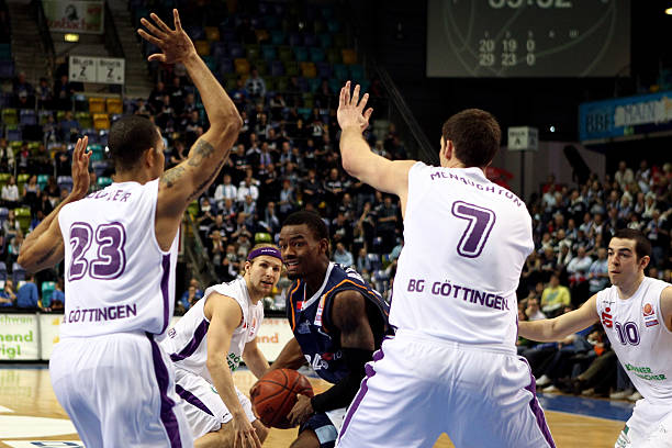 罚球和队友 罚球和队友